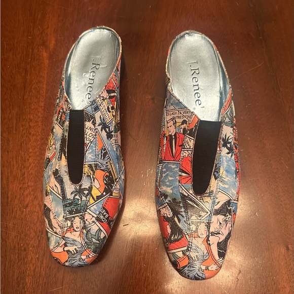 J.Renee Shoes - Size 10M J. Renee’s leather comic print mules with center goring black soles